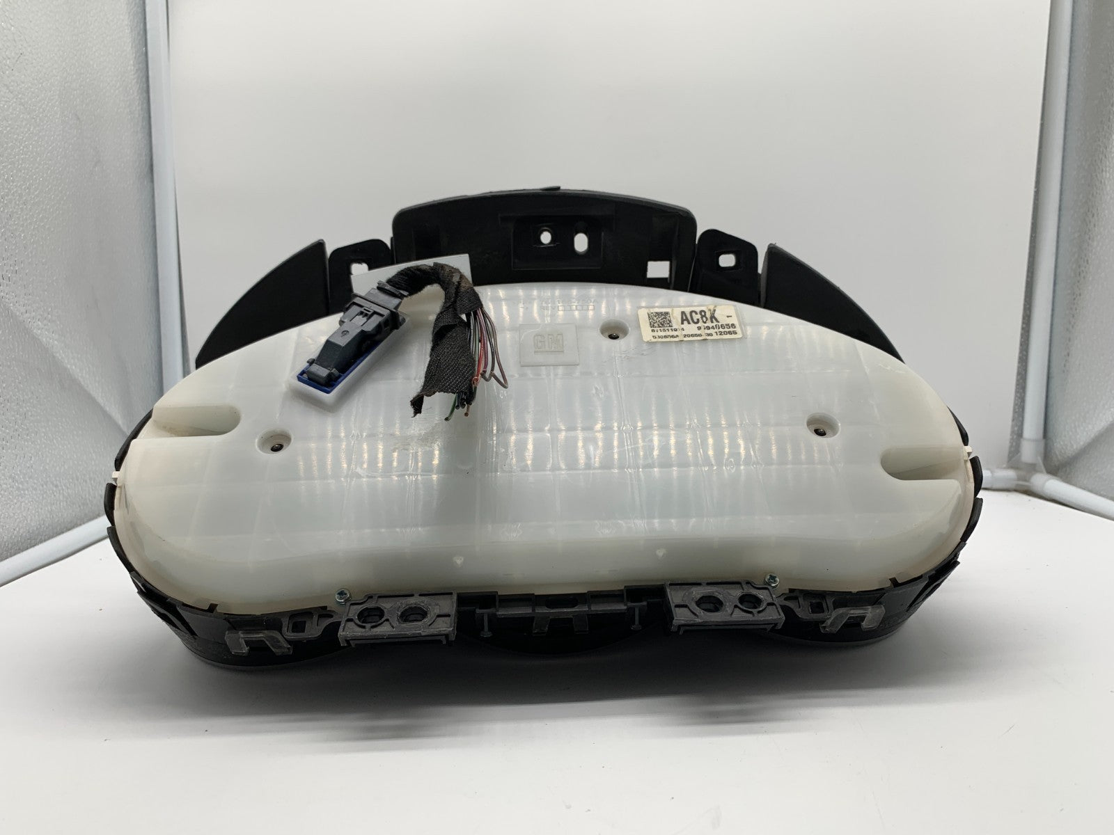 2012 Chevrolet Cruze Speedometer Instrument Cluster 76562 Miles OEM C04B06002
