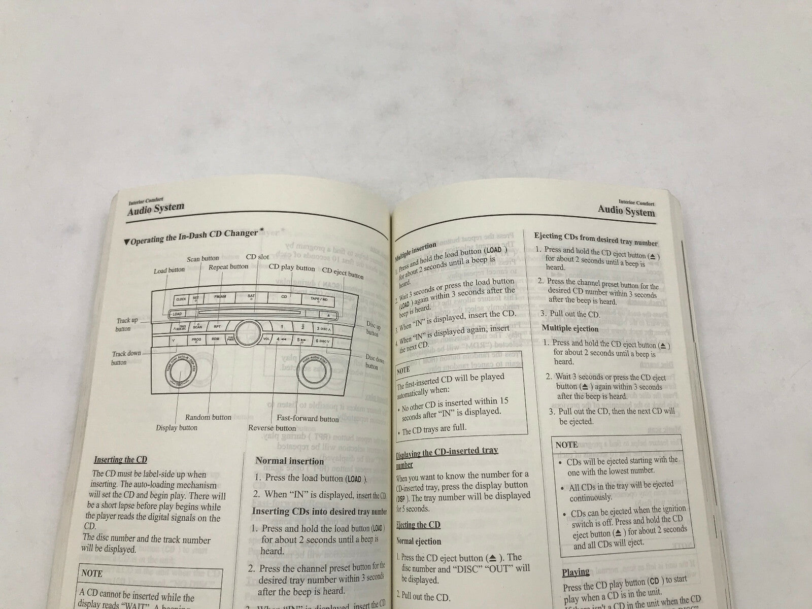2005 Mazda 3 Owners Manual Set with Case OEM B01B48041