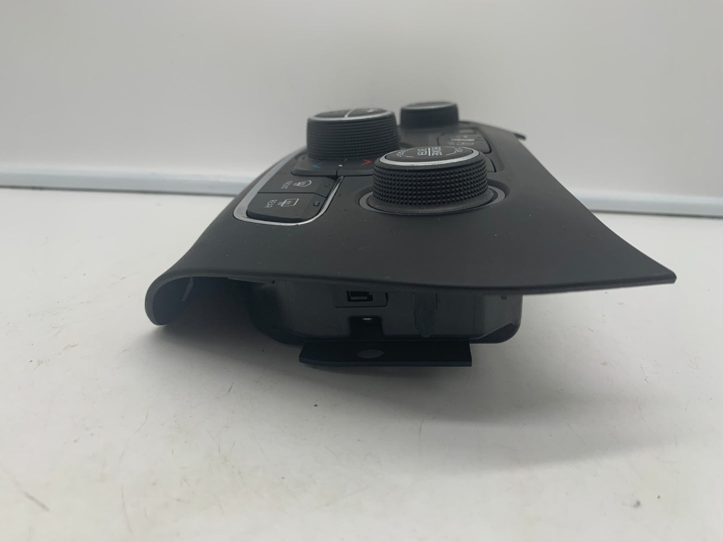2019-2023 Jeep Cherokee Dual Zone Climate Control AC Heater Unit OEM