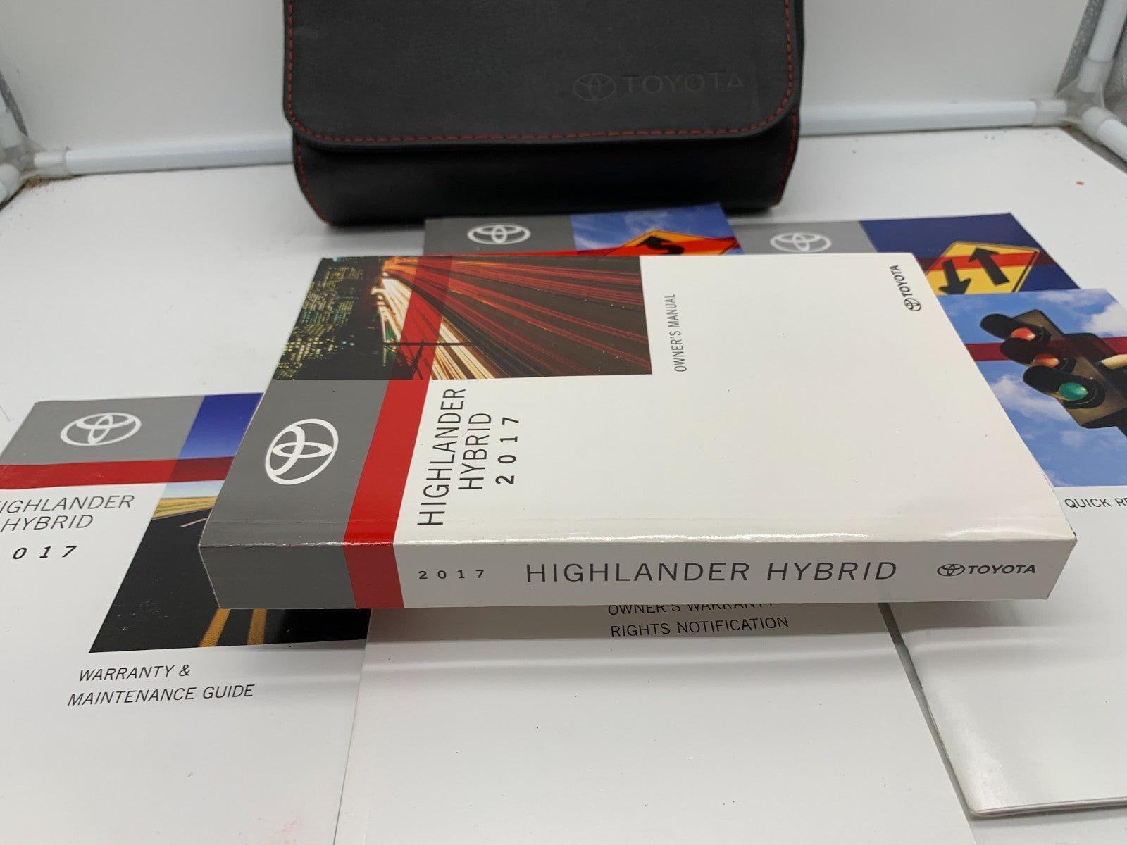 2017 Toyota Highlander Hybrid Owners Manual Set with Case OEM
