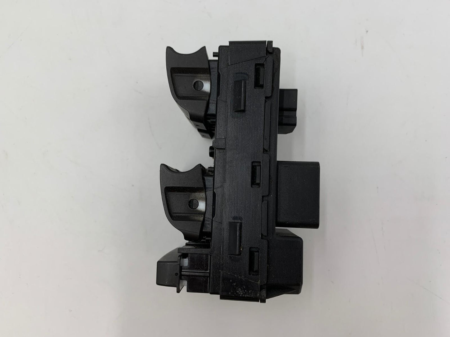2007-2017 GMC Acadia Master Power Window Switch OEM D02B54019