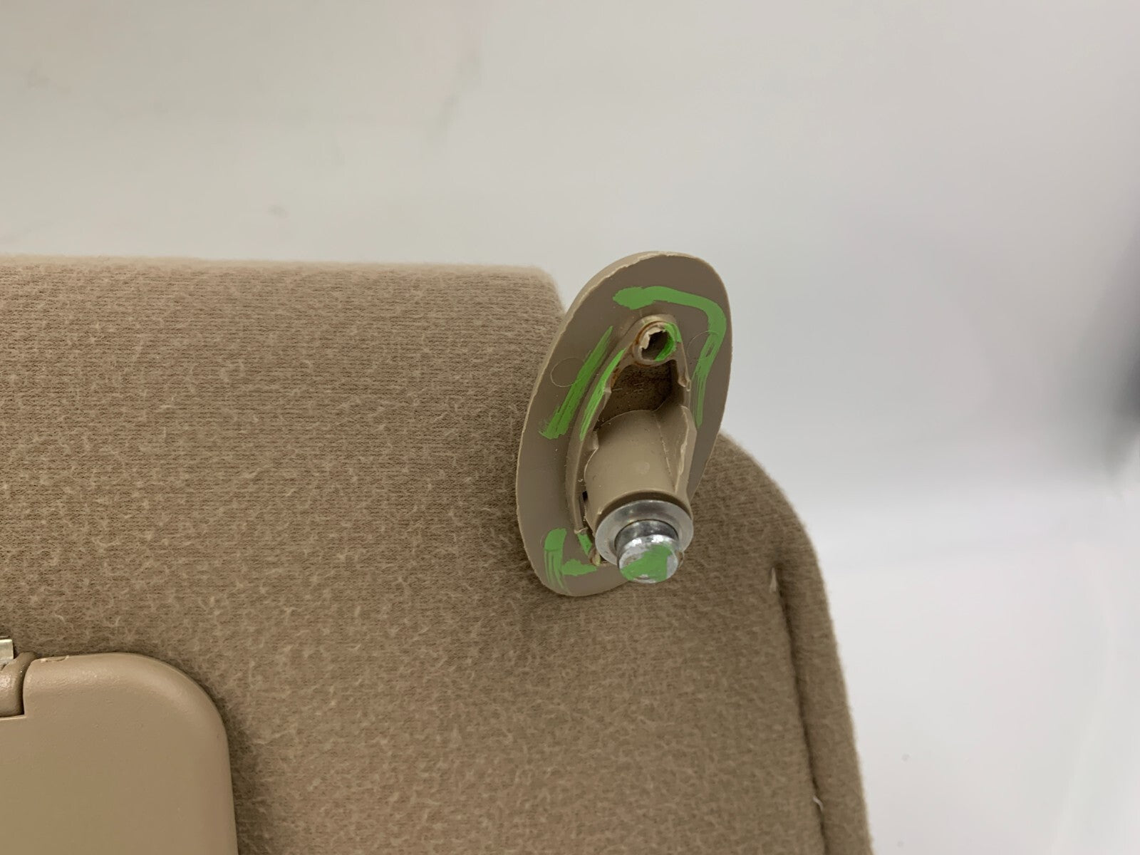 2001-2002 Ford Escape Passenger Sun Visor Brown OEM A01B10025