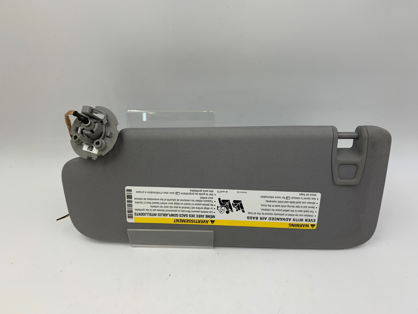 2016-2021 Chevrolet Malibu Passenger Sun Visor Illuminated OEM C02B32026