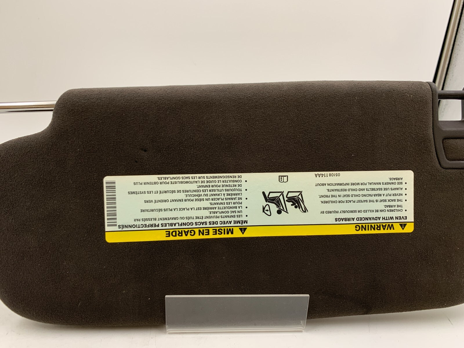 2014-2022 Jeep Grand Cherokee Passenger Sun Visor Black Illuminated C04B17025