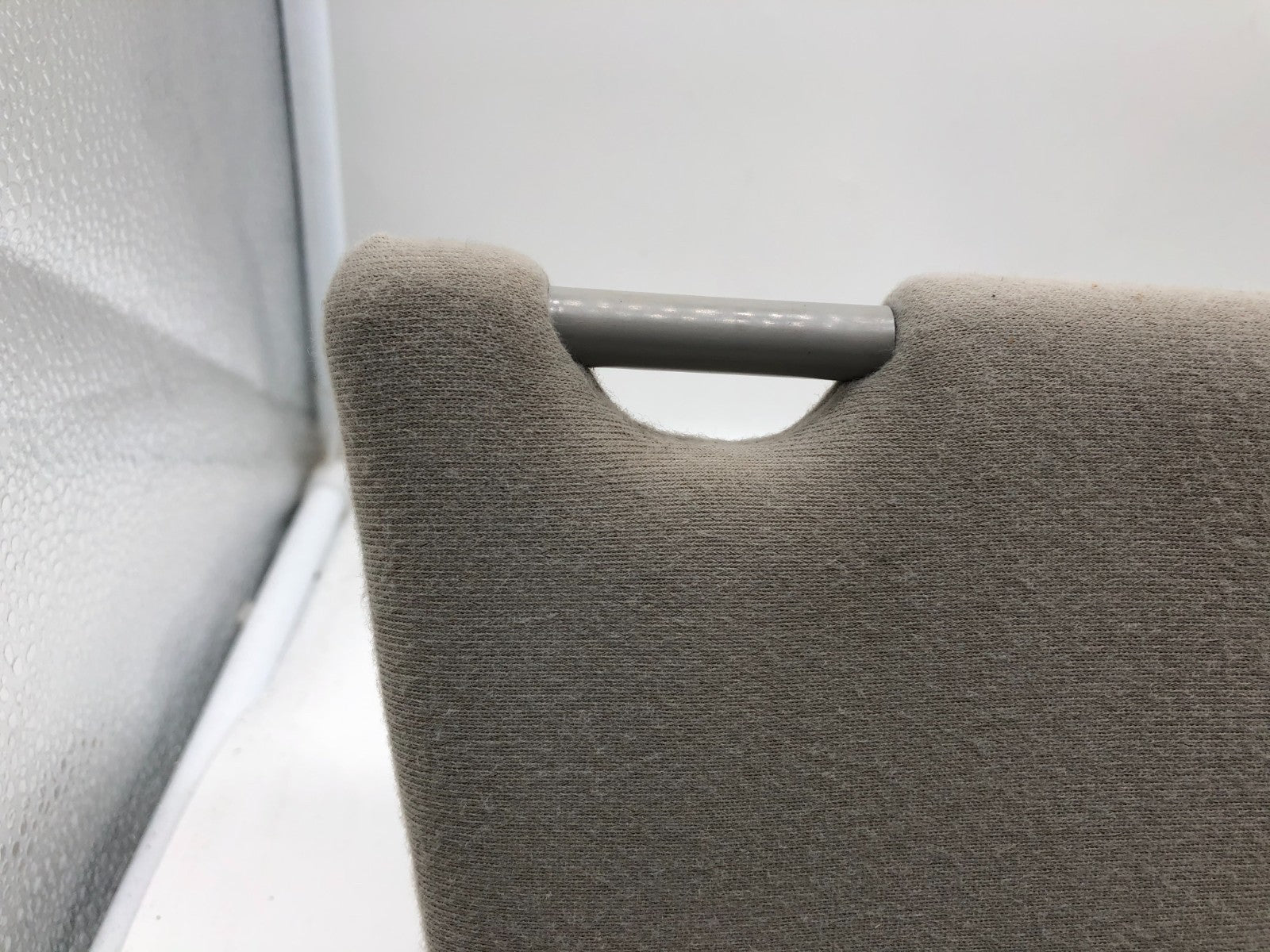 2005-2006 Toyota Camry Passenger Sun Visor Gray OEM D03B08001