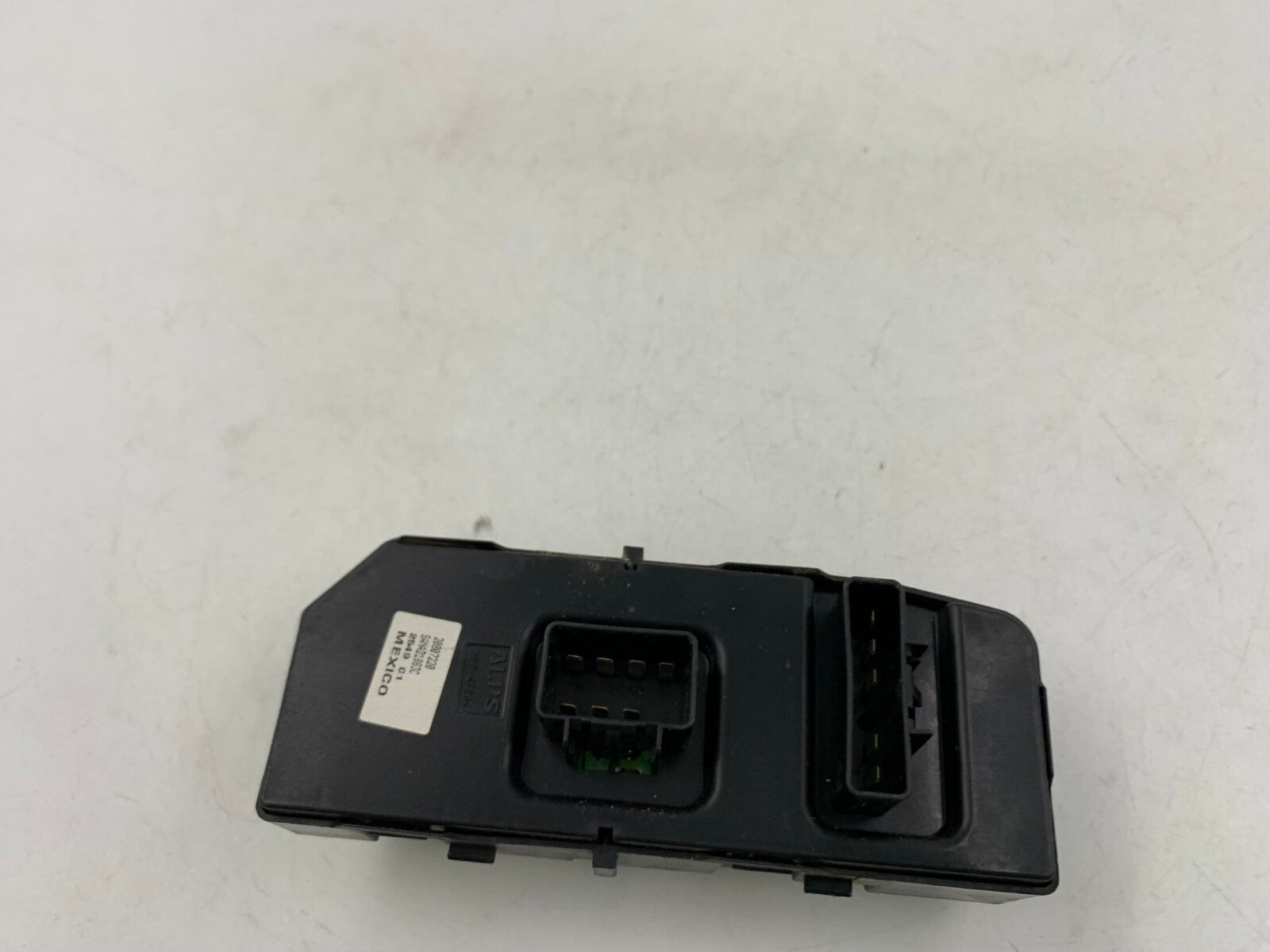 2010-2012 Chevrolet Malibu Master Power Window Switch OEM D03B46082