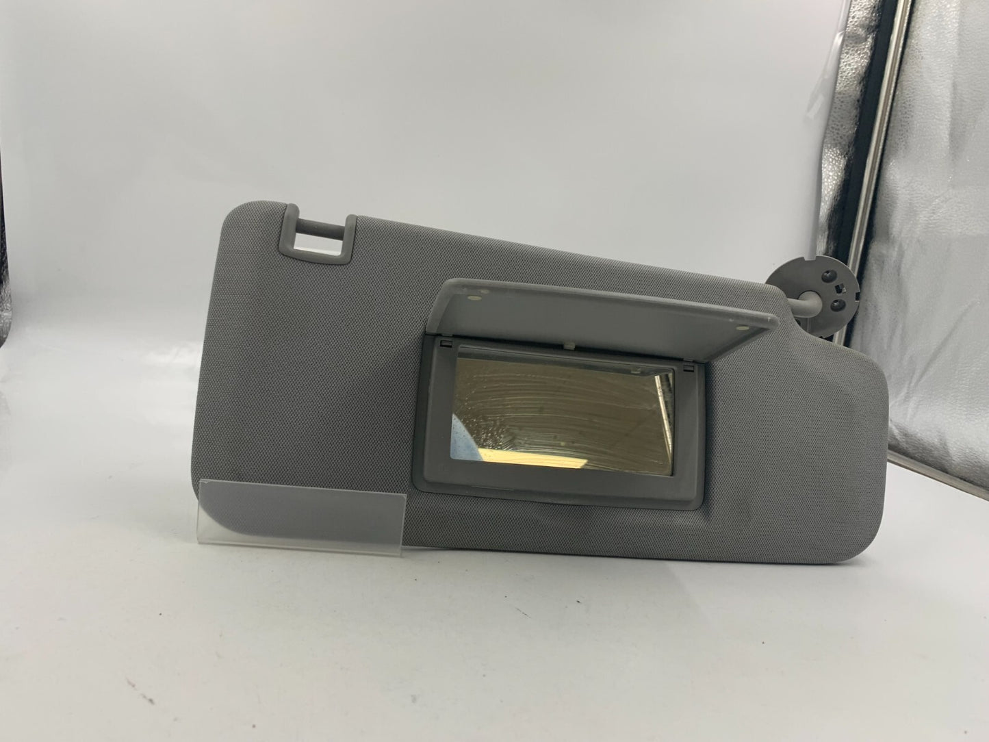 2017-2020 Chevrolet Trax Passenger Sun Visor Gray OEM C01B38062