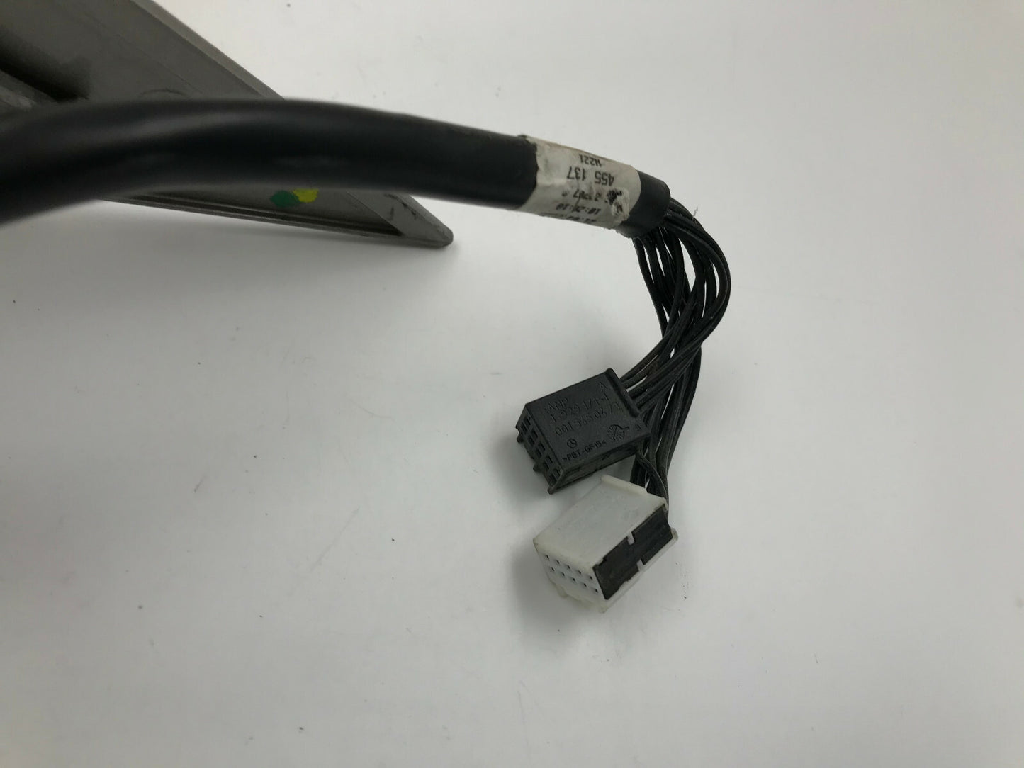 2004-2008 Mercedes-Benz S550 Driver Side View Power Door Mirror Gray OEM B31003