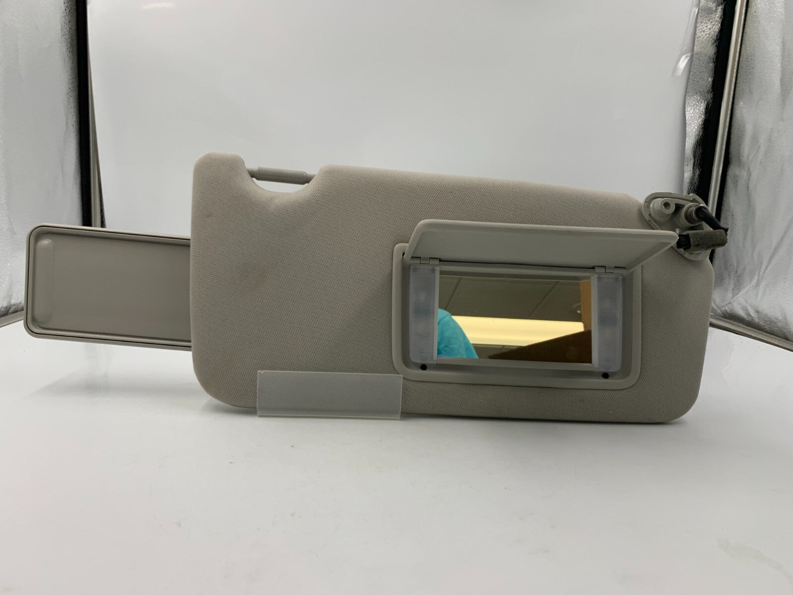 2010-2014 Subaru Legacy Passenger Sun Visor Gray Illuminated OEM C01B67006