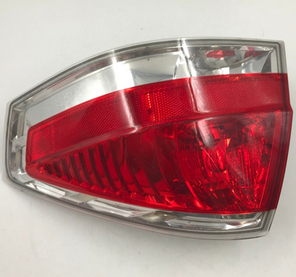2008-2011 Ford Focus Passenger Side Tail Light Taillight OEM E01B46057