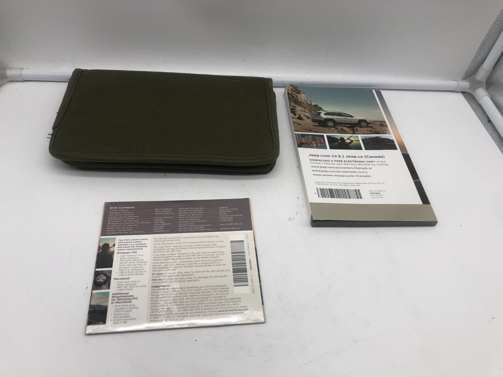 2016 Jeep Cherokee Owners Manual Set with Case OEM A03B35057