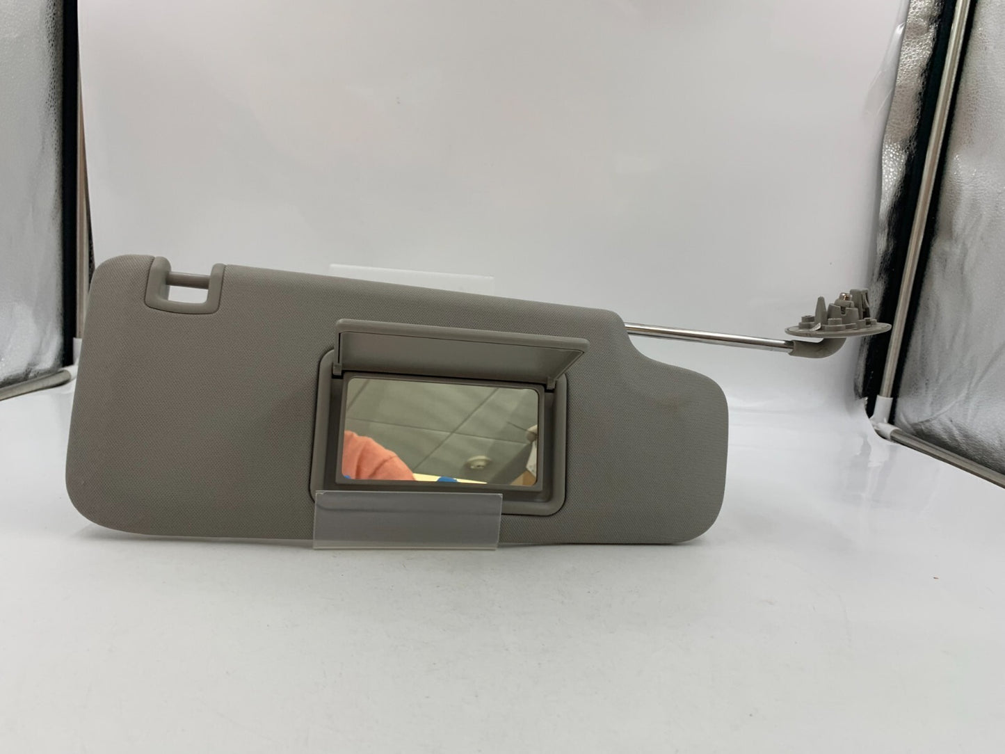2008-2012 Chevrolet Malibu Passenger Sun Visor Gray OEM D02B02053