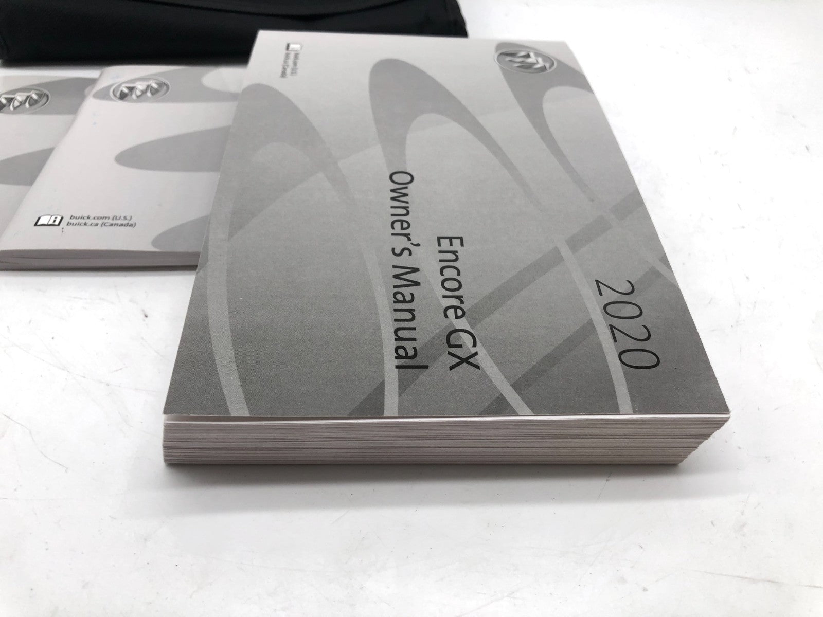 2020 Buick Encore GX Owners Manual Set with Case OEM A03B23040