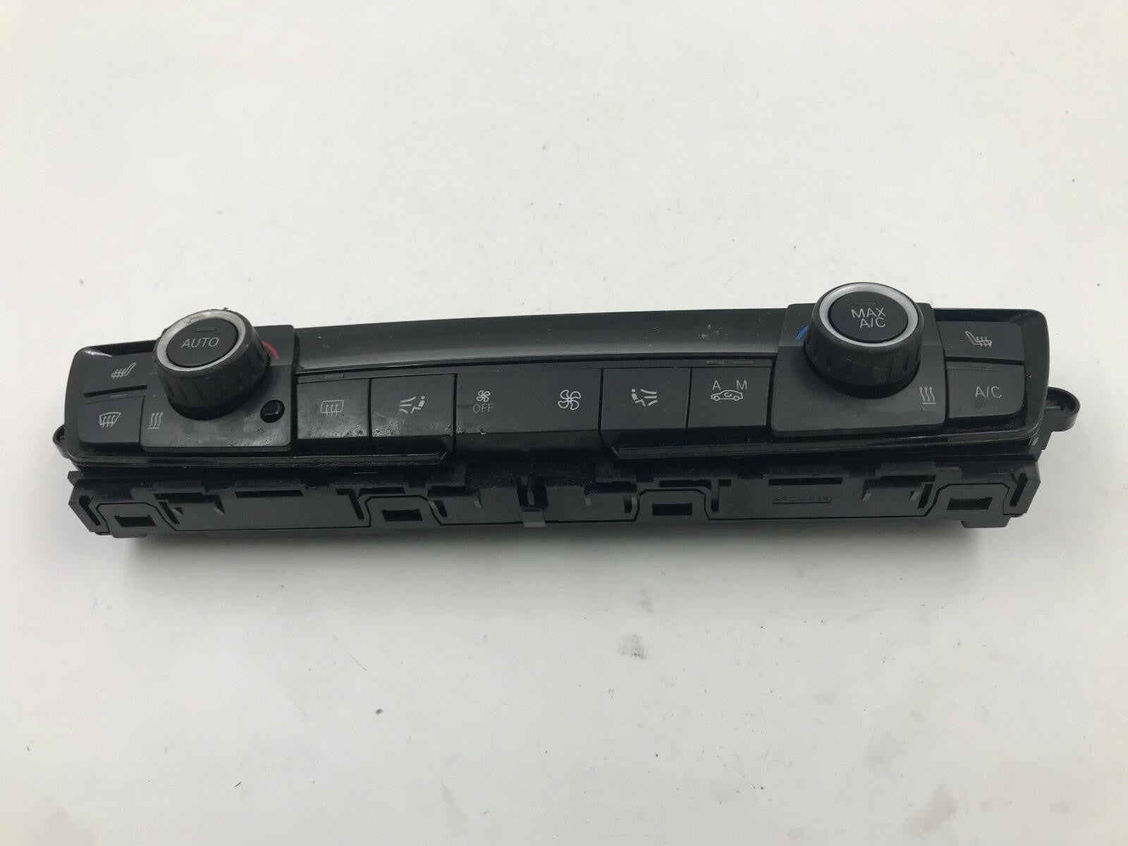 2014-2015 BMW 320i AC Heater Climate Control Unit OEM C02B03003