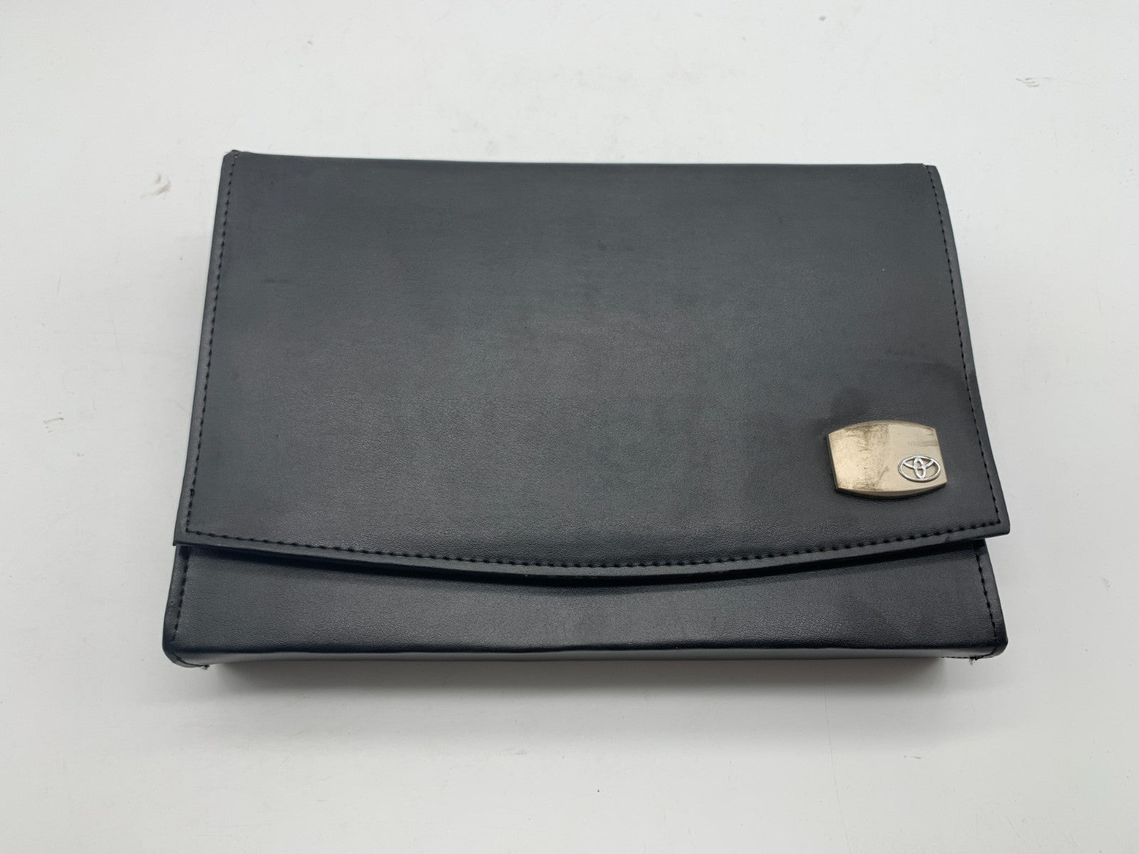 2008 Toyota Camry Owners Manual Set with Case OEM B04B54068