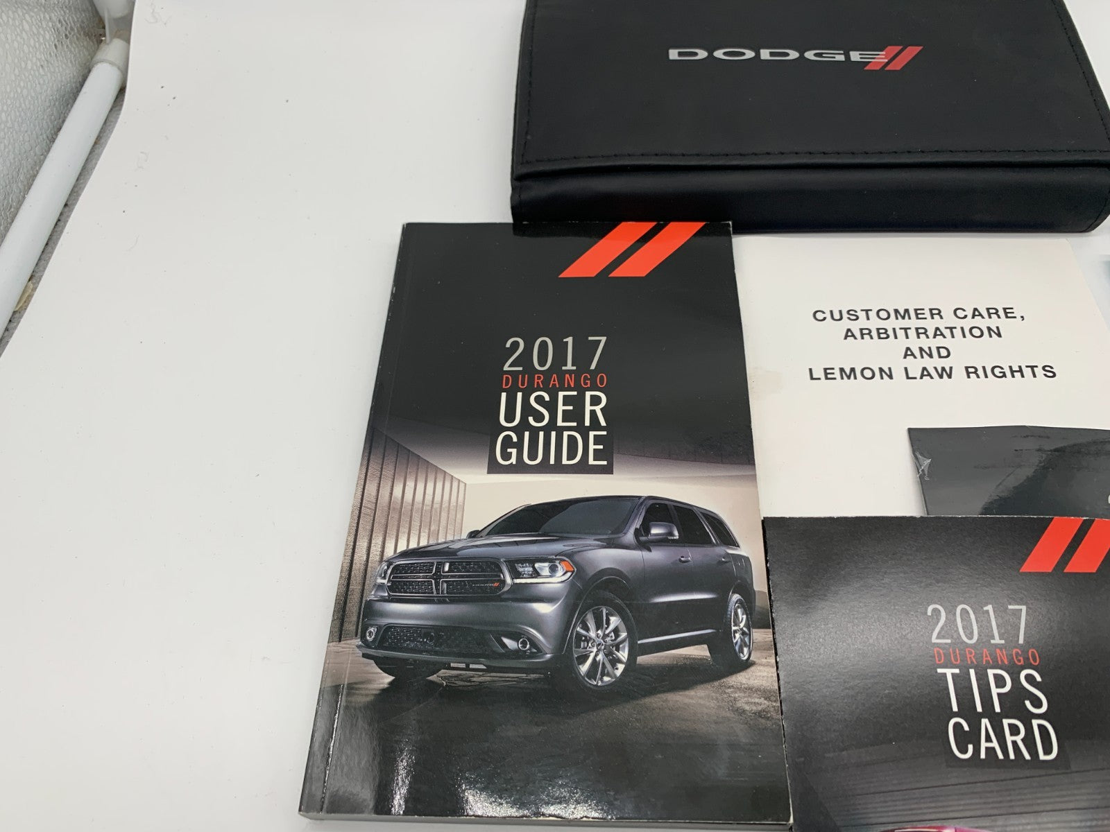 2017 Dodge Durango Owners Manual Set with Case OEM B03B44005