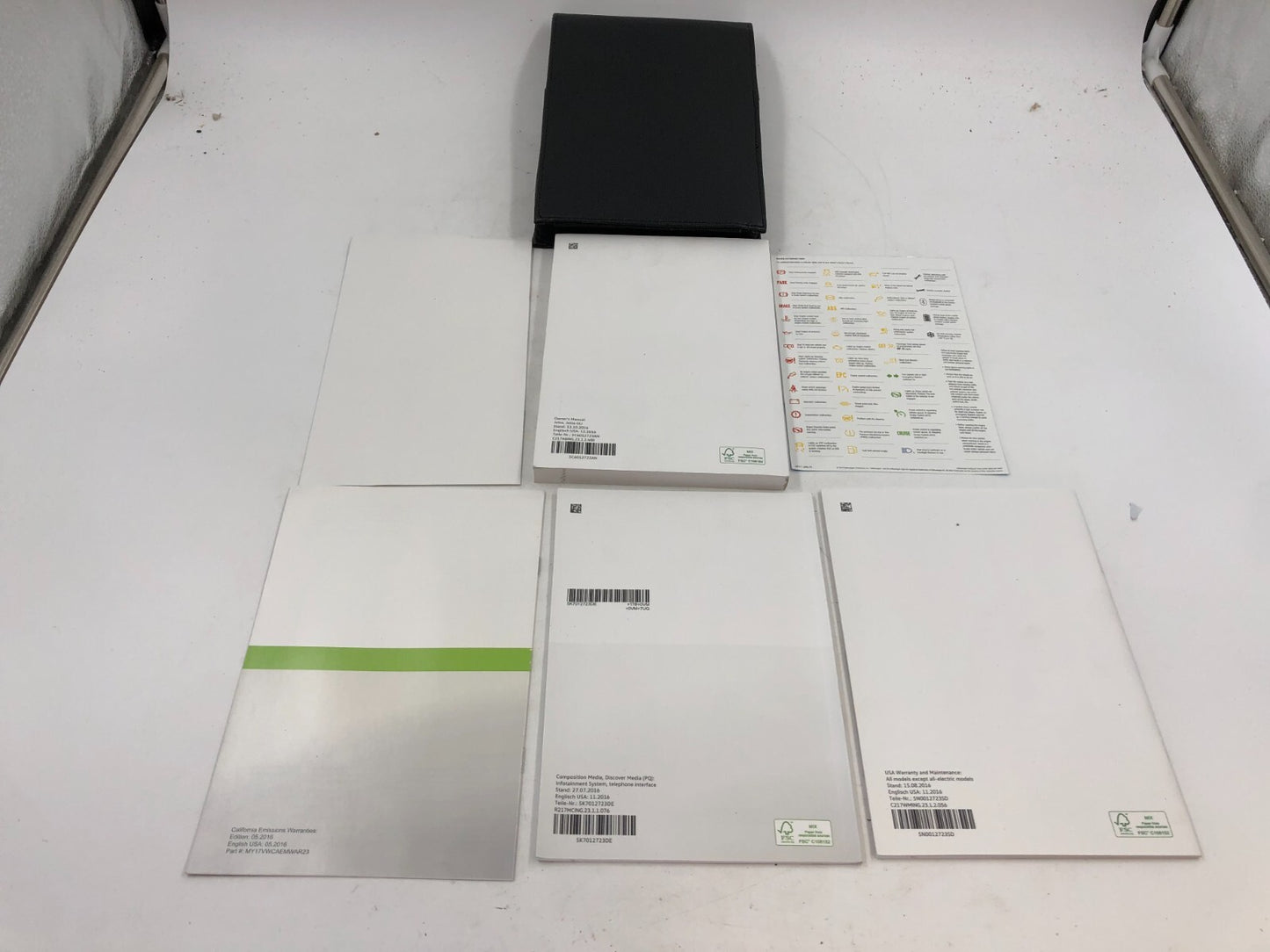 2017 Volkswagen Jetta GLI Owners Manual Set with Case OEM D02B60007