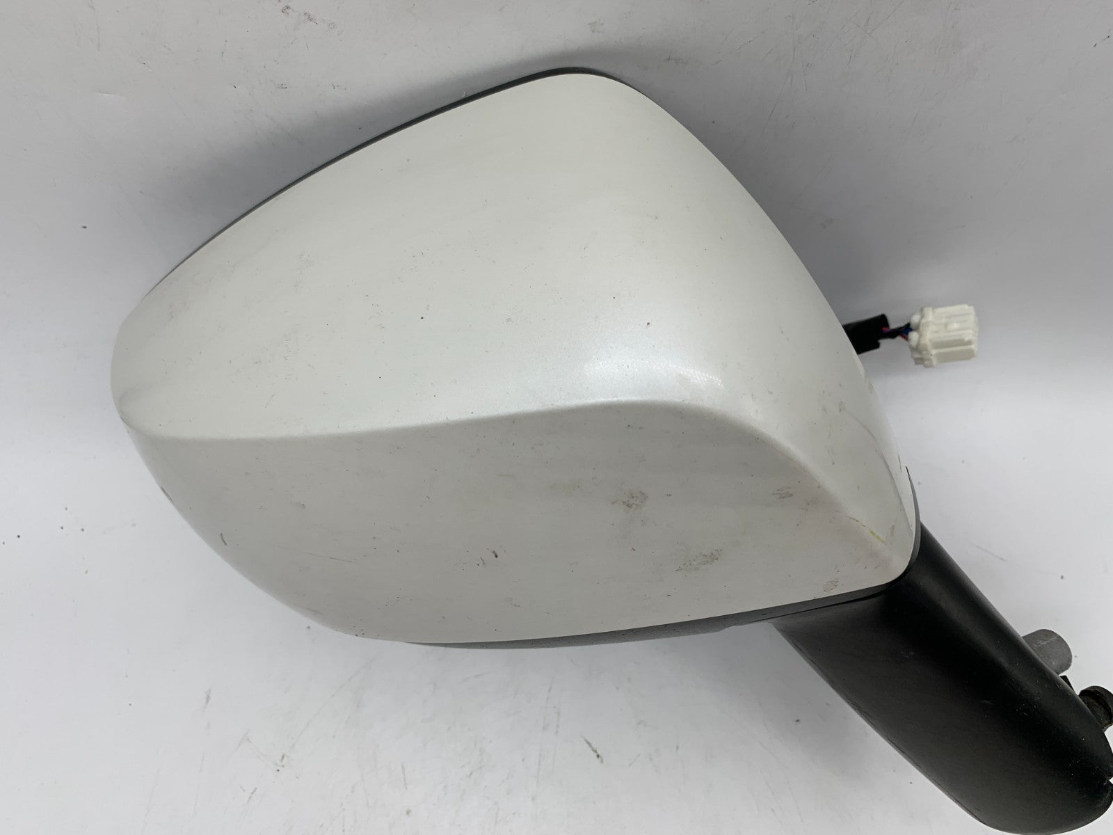 2012-2014 Subaru Impreza Passenger Side View Power Door Mirror White A04B05012