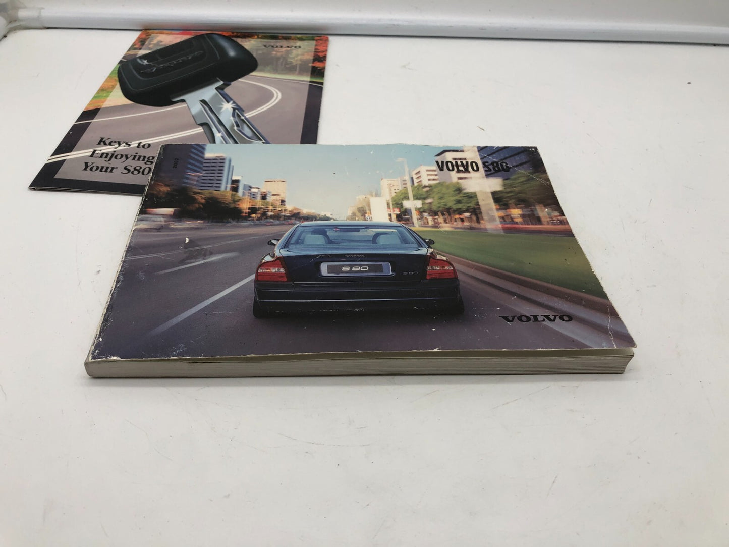 2001 Volvo S80 Owners Manual Set OEM D02B66007
