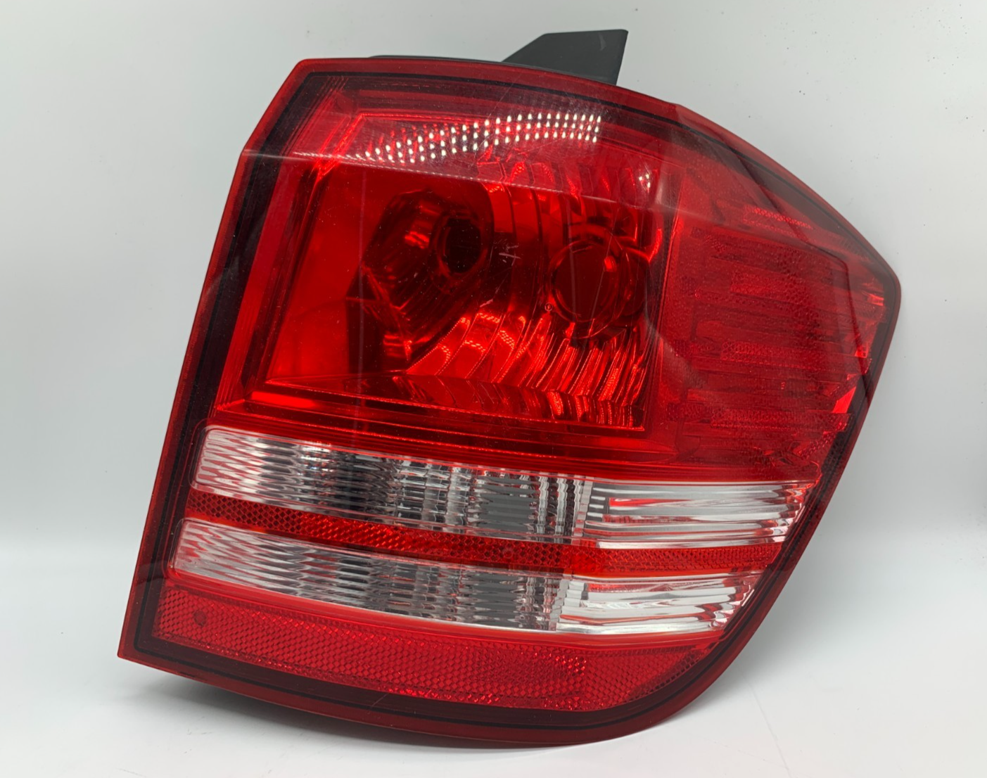 2009 Dodge Journey Passenger Side Tail Light Taillight OEM D01B22002