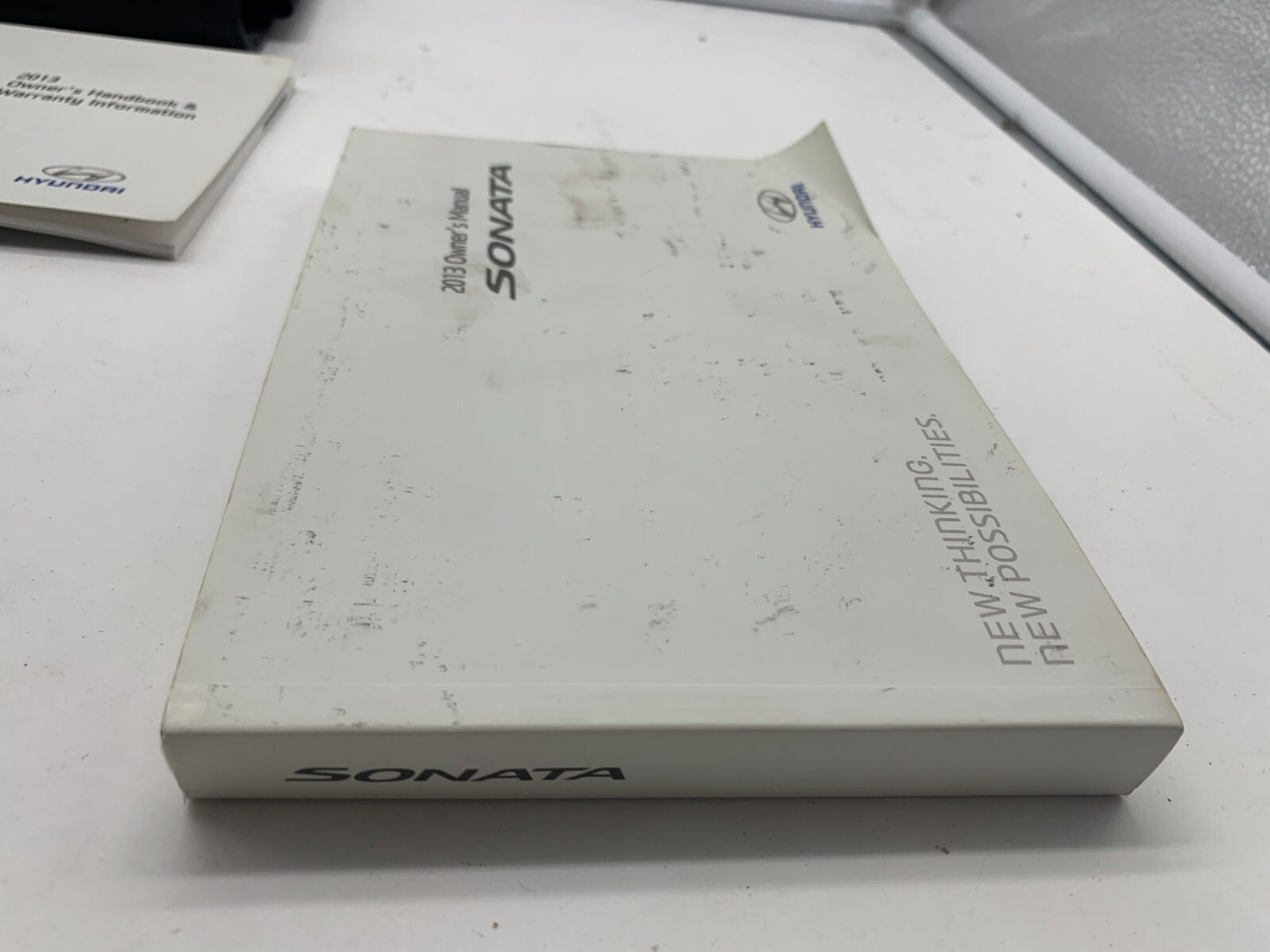 2013 Hyundai Sonata Owners Manual Set with Case OEM R01B23010