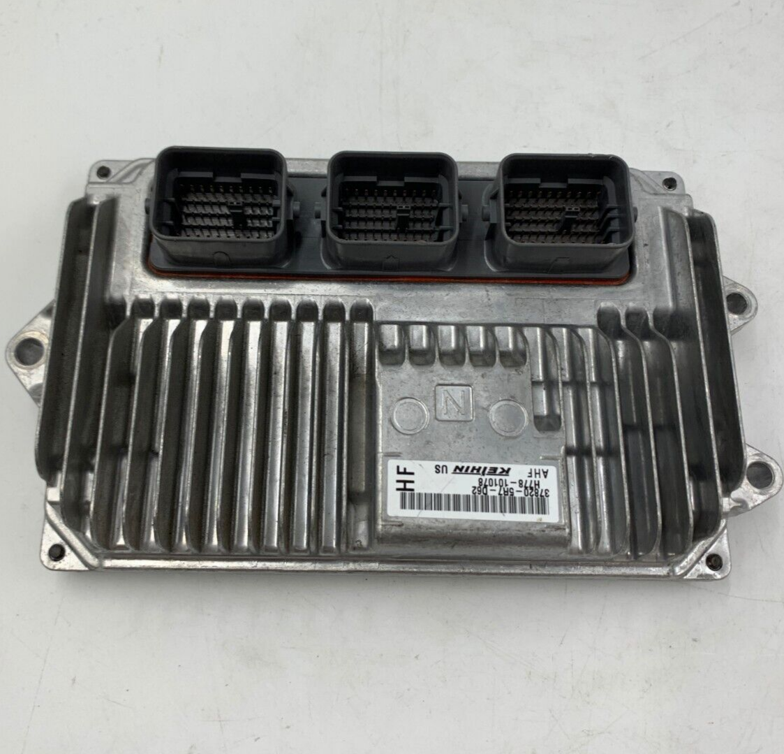 2017 Honda Fit Engine Control Module ECU ECM OEM D03B25005