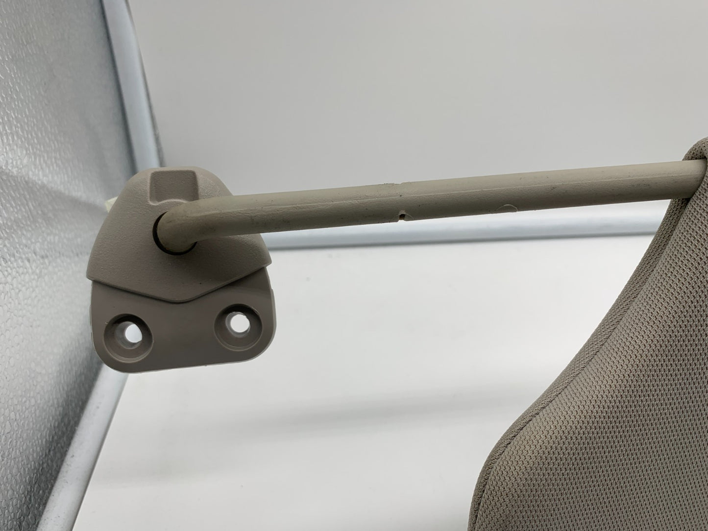 2013-2019 Nissan Altima Passenger Sun Visor Gray Illumination OEM C01B40031