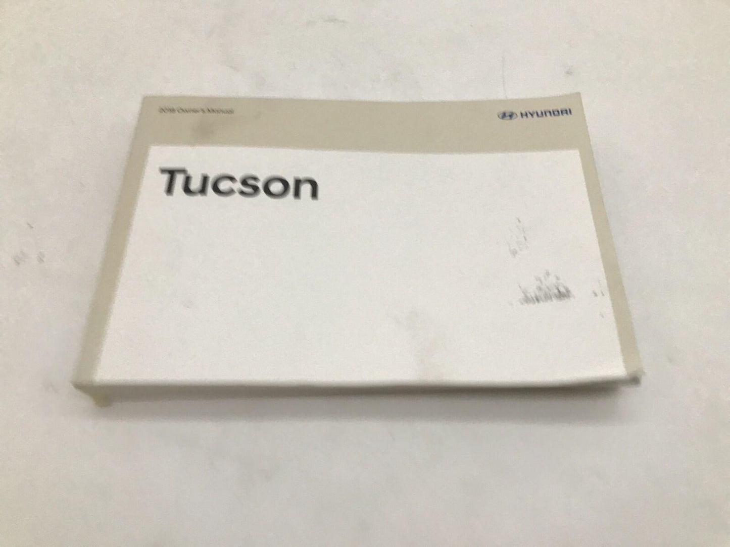 2018 Hyundai Tucson Owners Manual Set OEM C04B22034