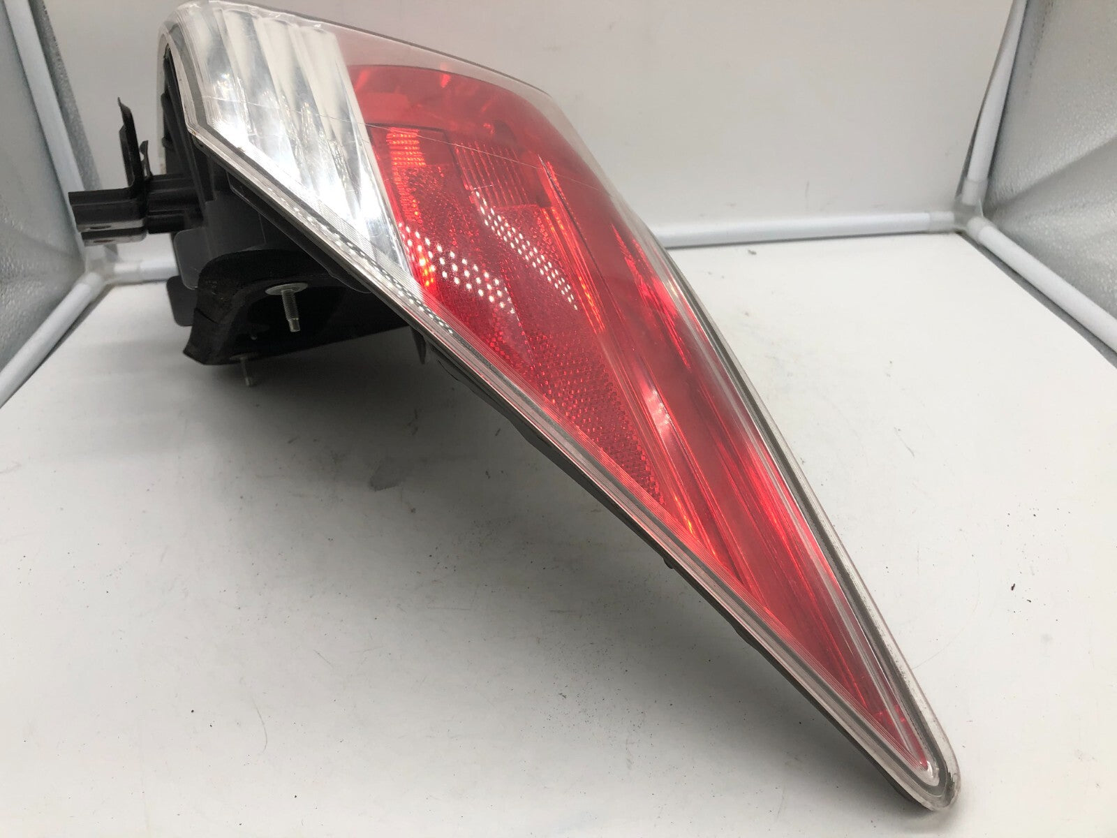 2008-2012 Honda Accord Sedan Passenger Side Tail Light Taillight OEM C03B08040