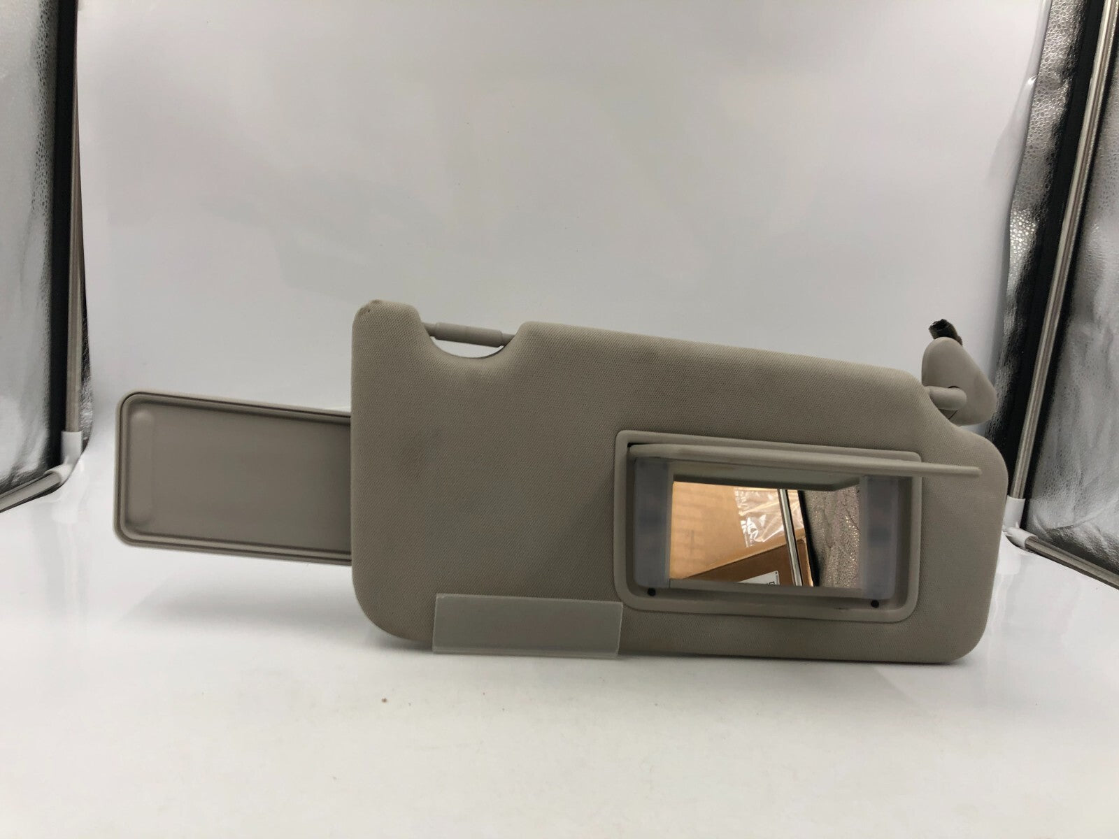 2010-2014 Subaru Legacy Passenger Sun Visor Gray Illuminated OEM B03B12051