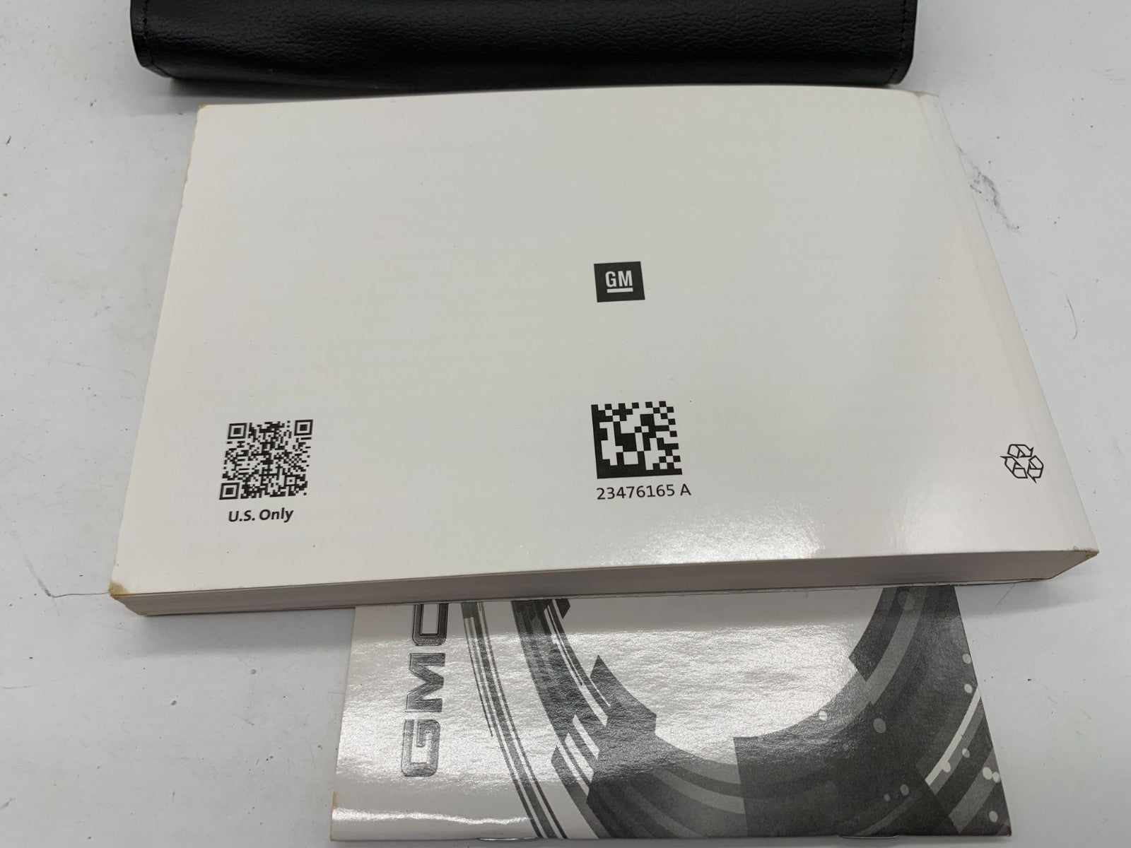 2017 GMC Yukon  Yukon XL Denali Owners Manual Set with Case OEM