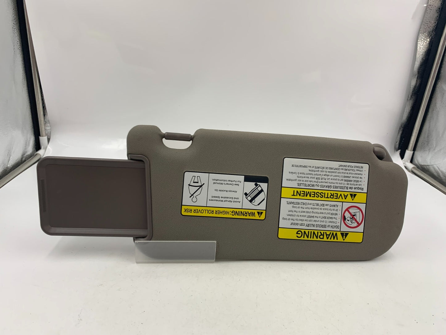 2010-2015 Hyundai Tucson Driver Sun Visor Brown OEM B01B01004