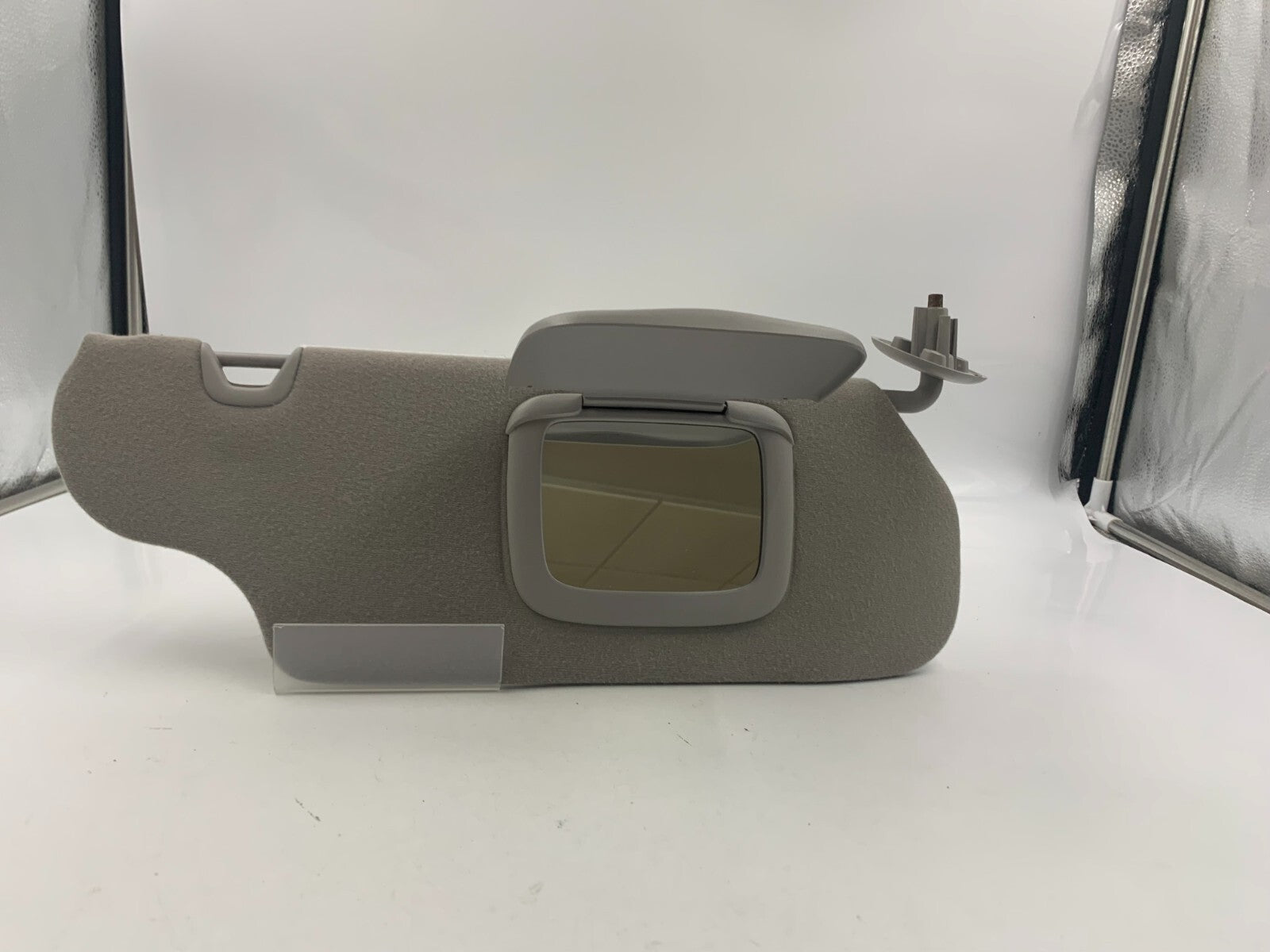 2001-2003 Ford Taurus Passenger Sun Visor Gray OEM B03B29033