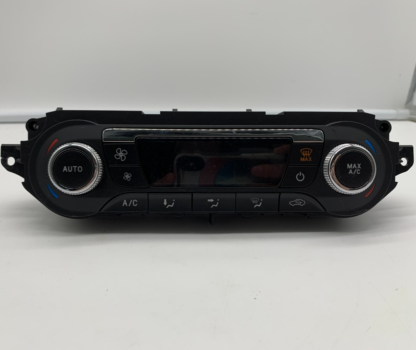 2015-2016 Ford Escape AC Heater Climate Control Unit OEM C01B15007