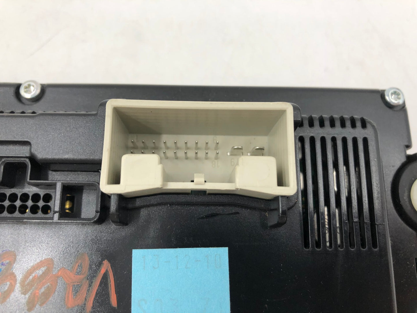 2011-2012 Volkswagen CC AC Heater Climate Control Unit OEM C02B11055