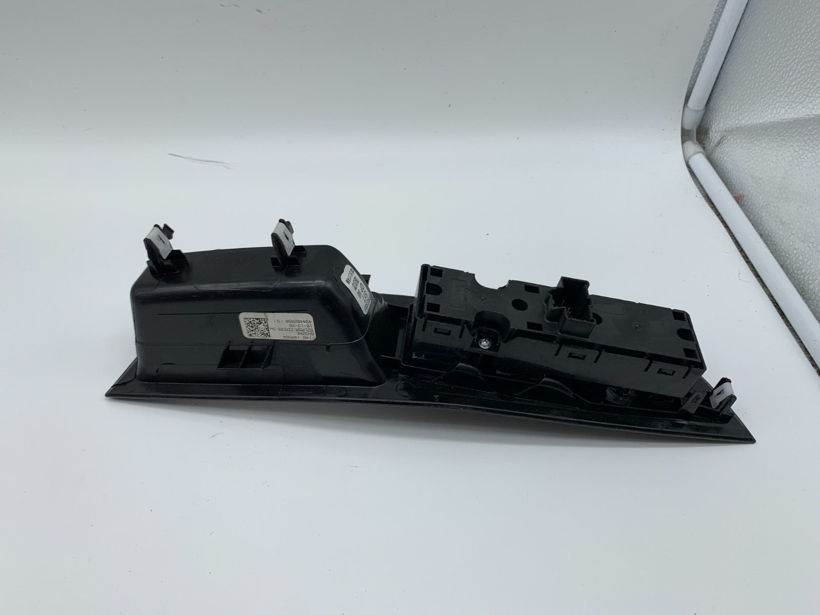 2016-2020 Ford Edge Master Power Window Switch OEM B03B55037