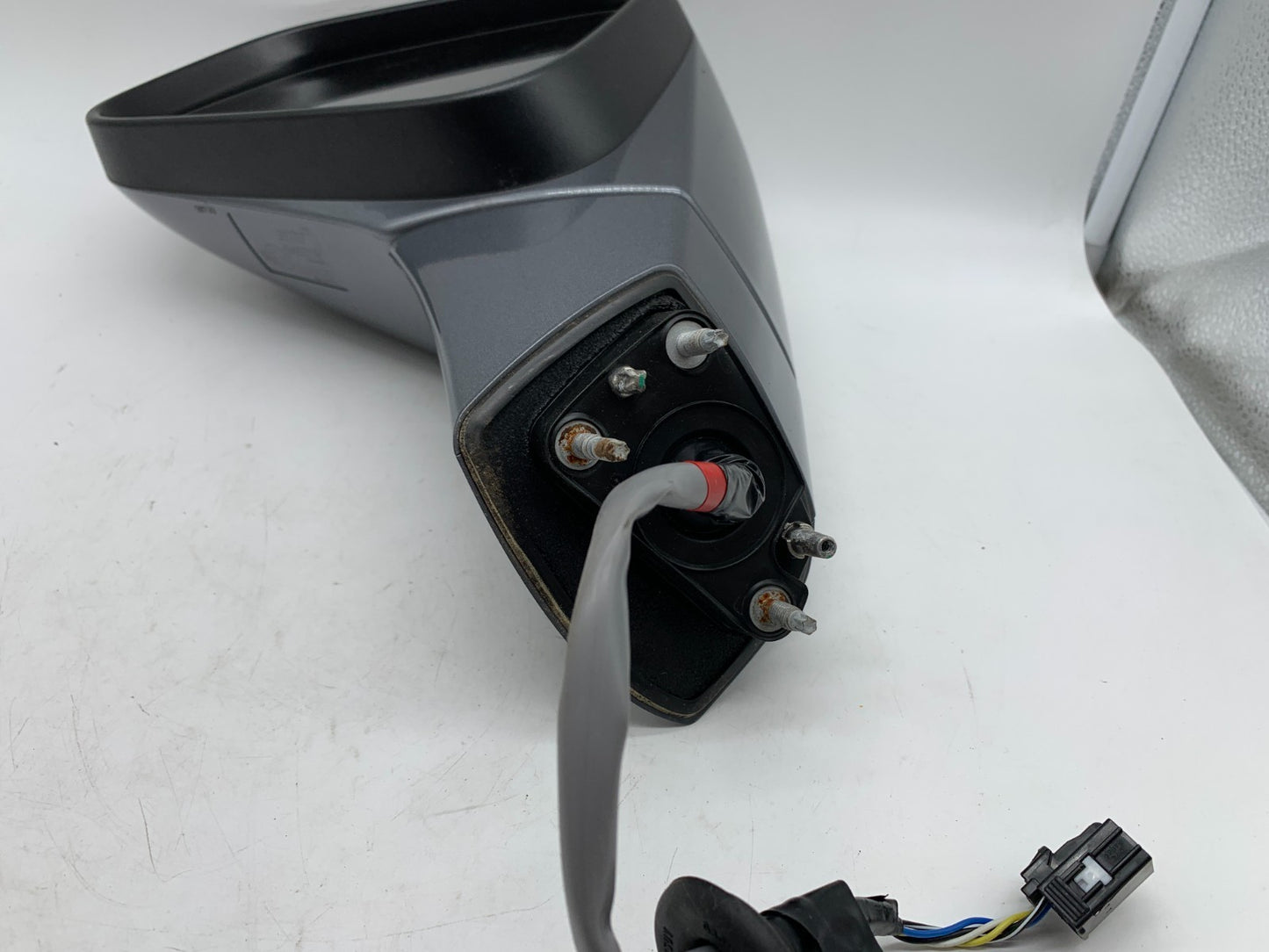 2017-2020 Buick Encore Driver Side Power Door Mirror Gray OEM B01B24005