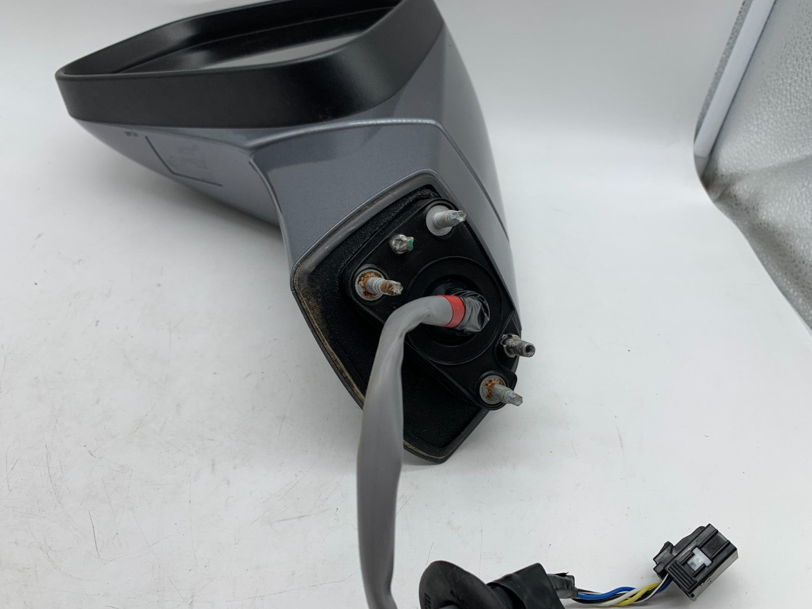 2017-2020 Buick Encore Driver Side Power Door Mirror Gray OEM B01B24005