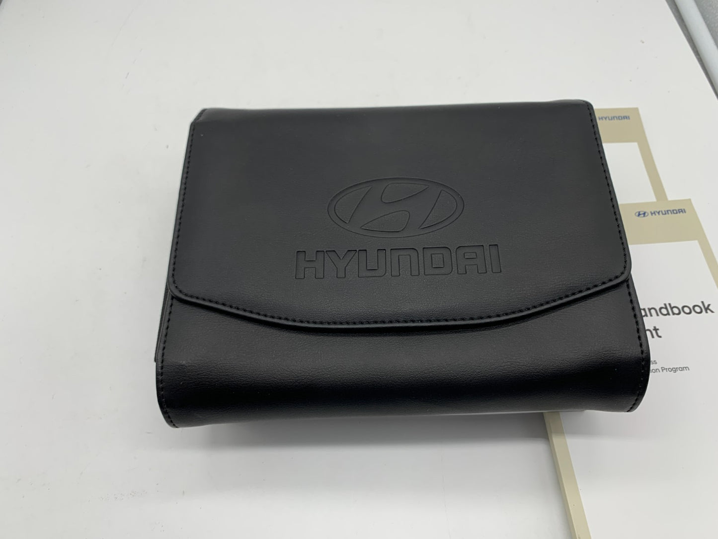 2020 Hyundai Santa FE Sport Owners Manual Set with Case OEM C02B13062