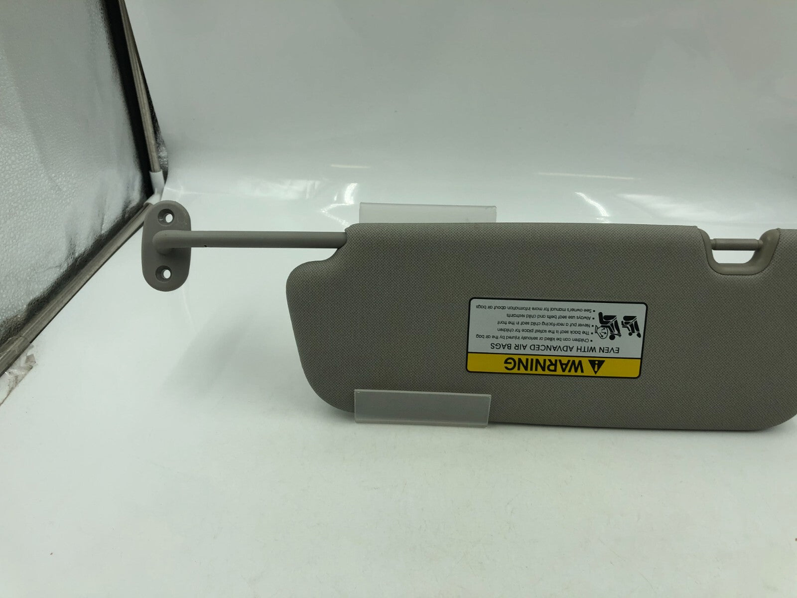 2014-2016 Kia Forte Koupe Passenger Sun Visor Sunvisor Gray OEM B01B15029