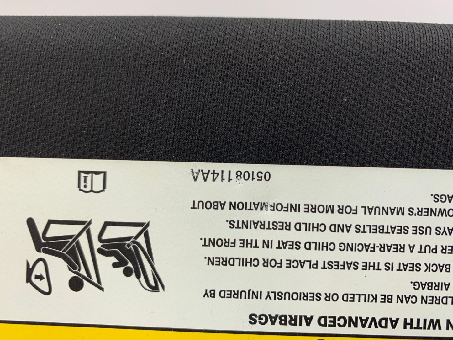 2015 Chrysler 200 Passenger Sun Visor Black Illuminated OEM B01B30035