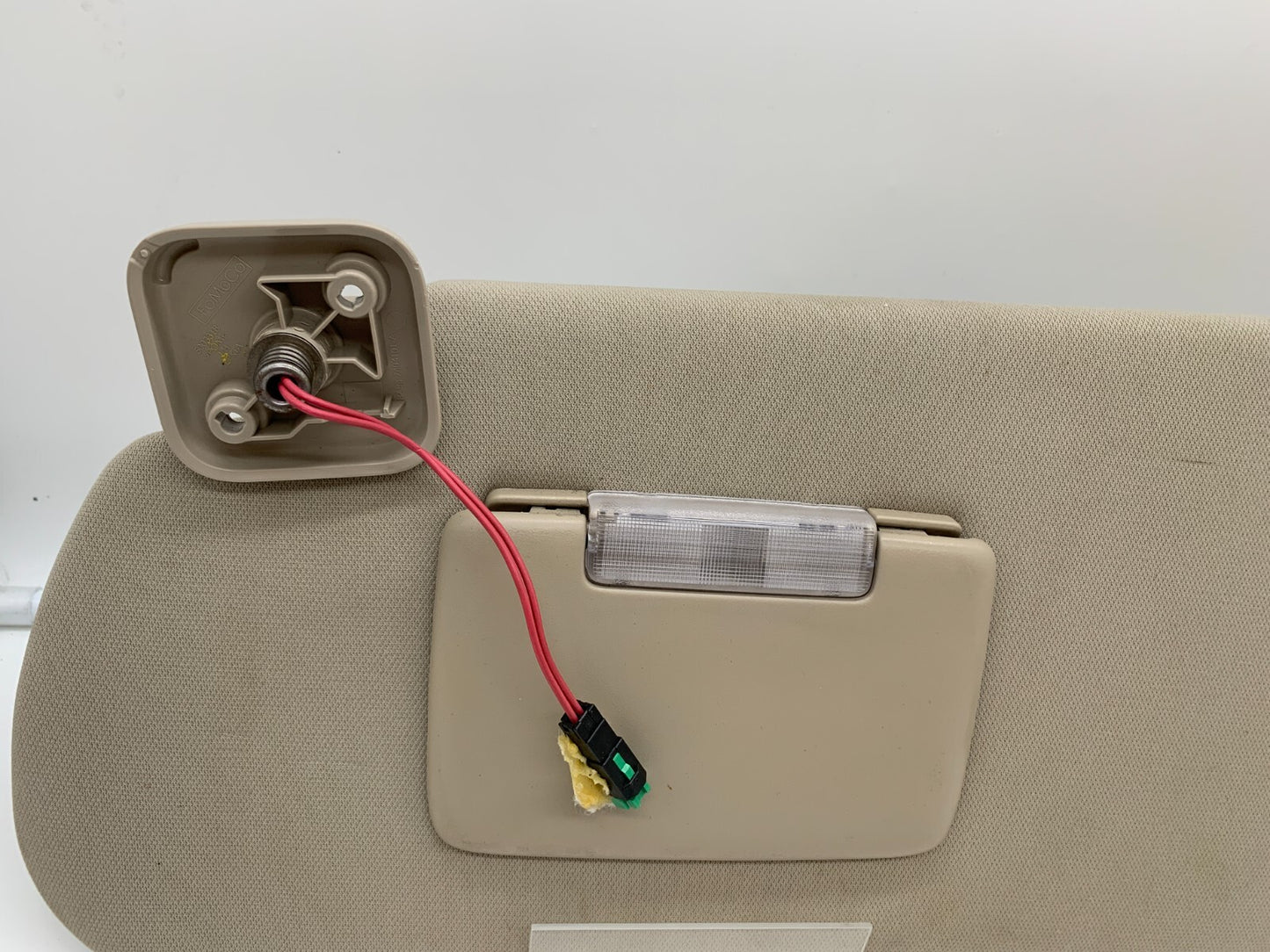2009-2012 Ford Flex Driver Sun Visor Beige Illuminated OEM B03B25072