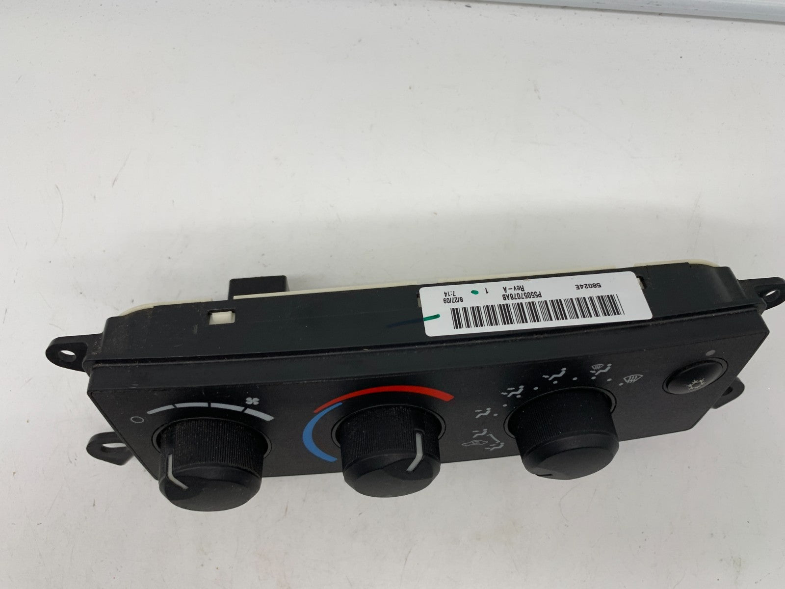 2008-2011 Dodge Dakota Manual Climate Control AC Heater Unit OEM