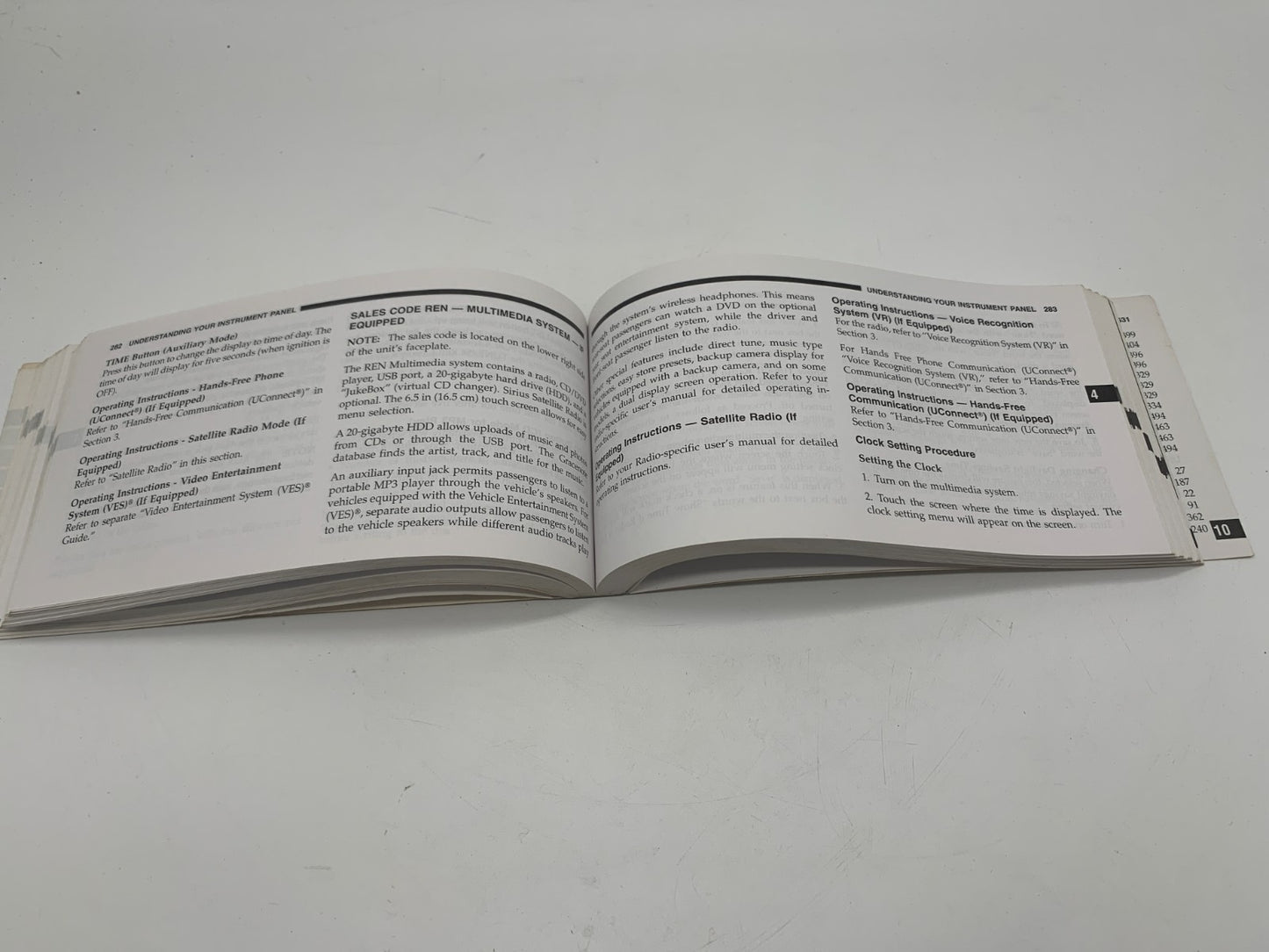 2008 Chrysler Town & Country Owners Manual OEM A02B44058