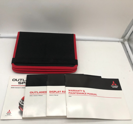 2020 Mitsubishi Outlander Owners Manual Set with Case OEM B03B22002