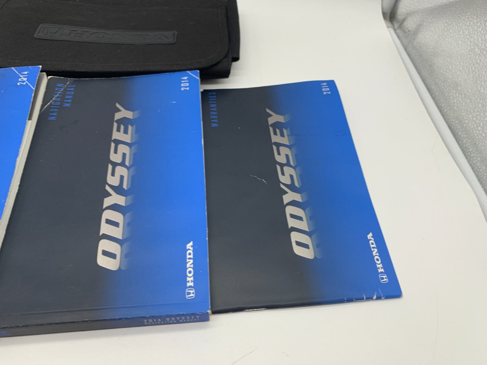 2014 Honda Odyssey Owners Manual Set with Case OEM D03B43001