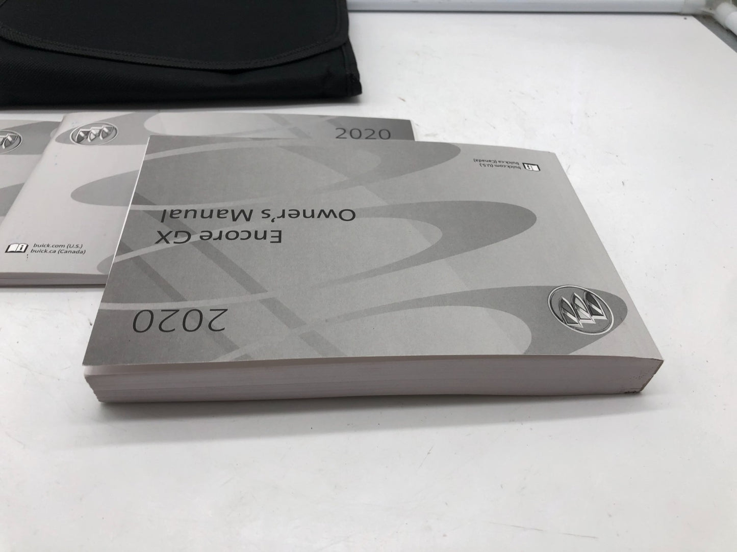 2020 Buick Encore GX Owners Manual Set with Case OEM A03B23040