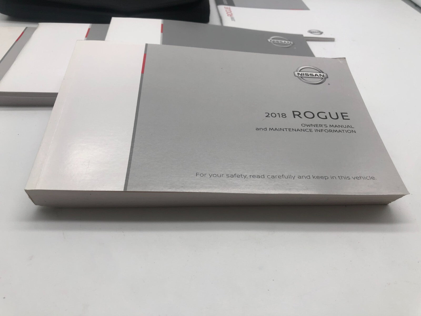 2018 Nissan Rogue Owners Manual Set with Case OEM A03B35058