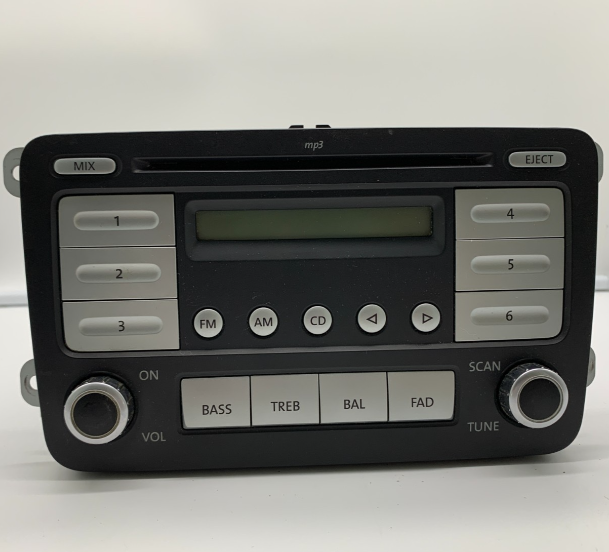 2009-2017 Volkswagen Tiguan AM FM CD Player Radio Receiver OEM D04B47005