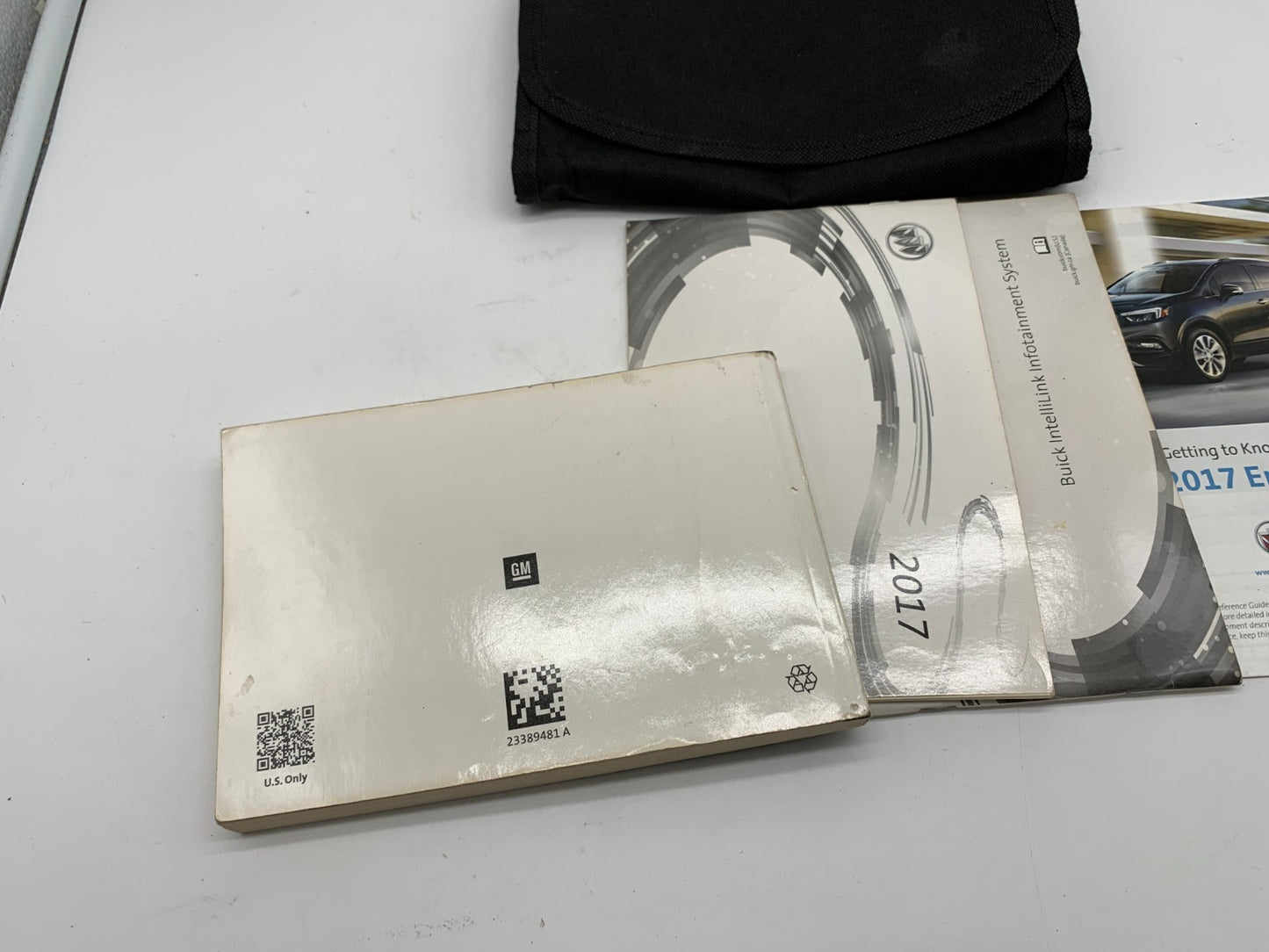 2017 Buick Encore Owners Manual Set OEM B04B25014